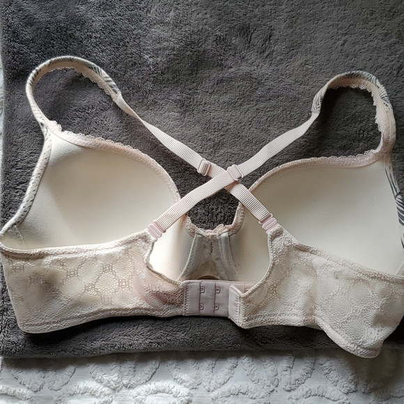 Bra - Picture 4 of 4